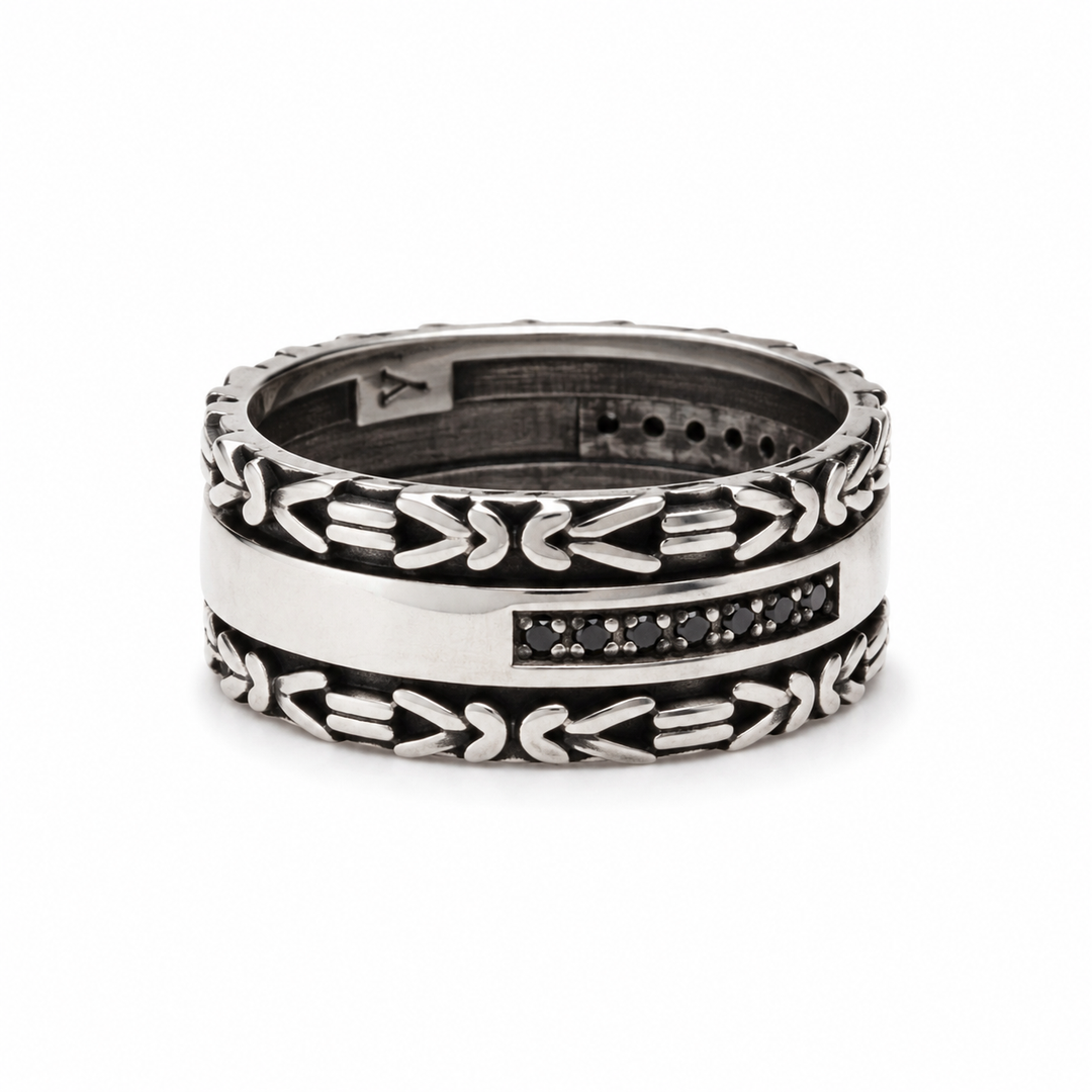 Obsidian Crest Band Ring