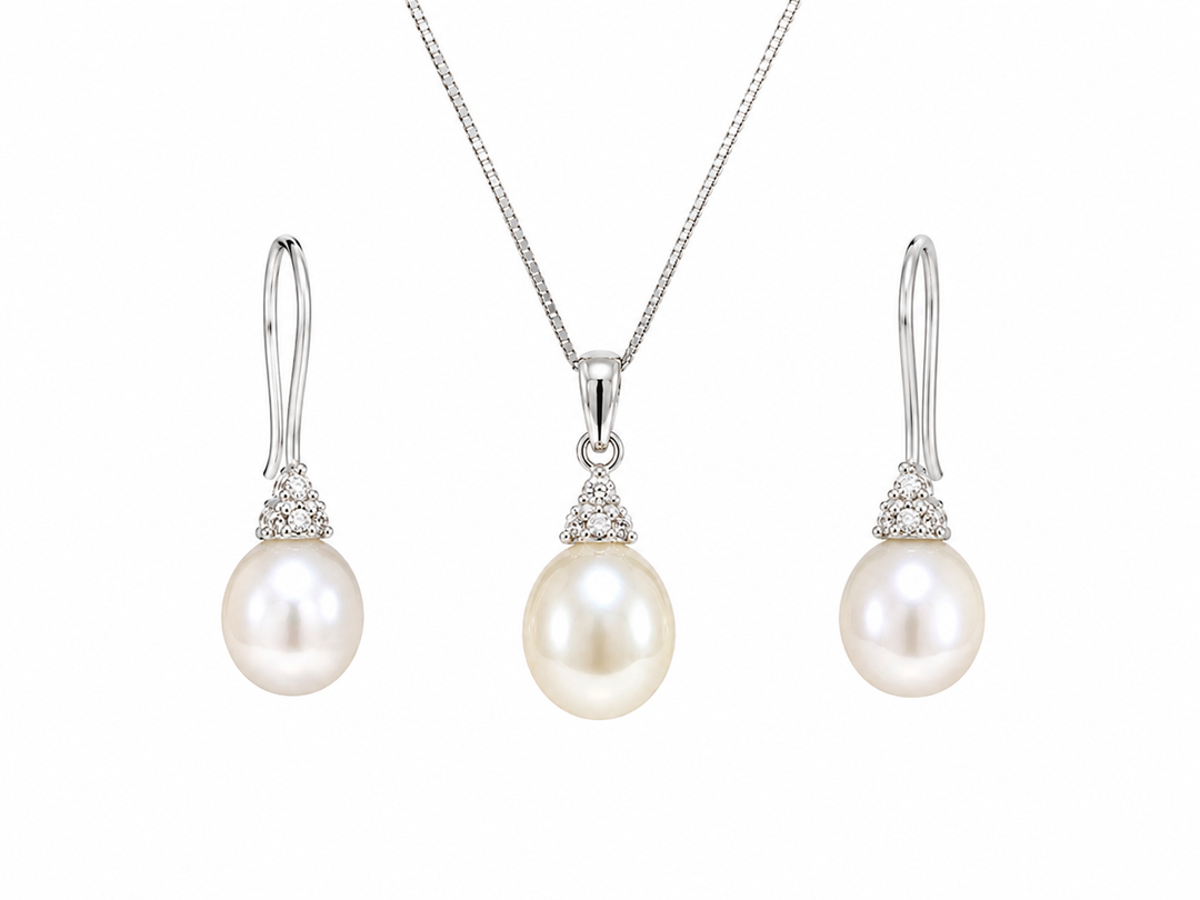 Moonlit Pearl Pendant Set