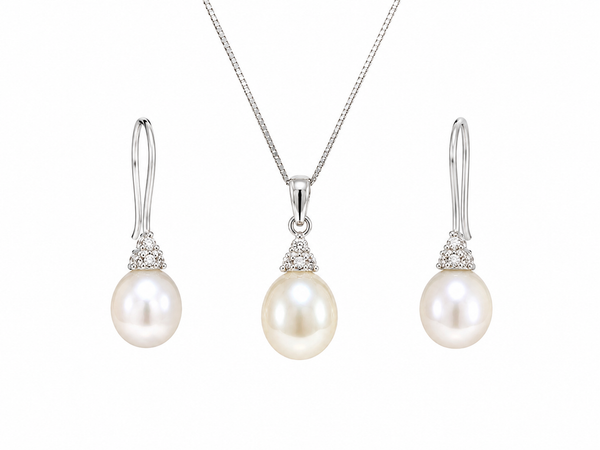 Moonlit Pearl Pendant Set