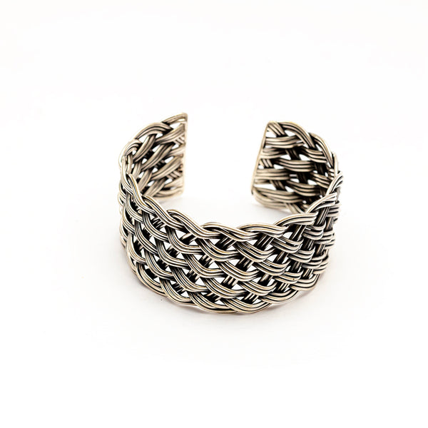 SILVER BRAID BOSS