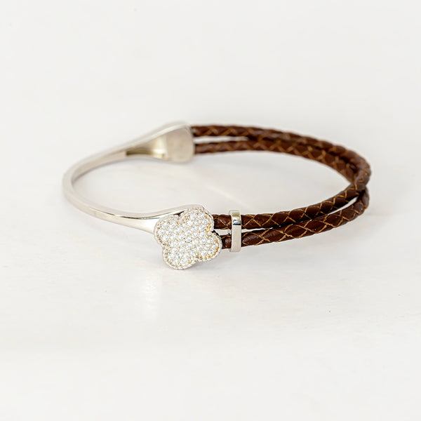 CLOVERCLASP STACK