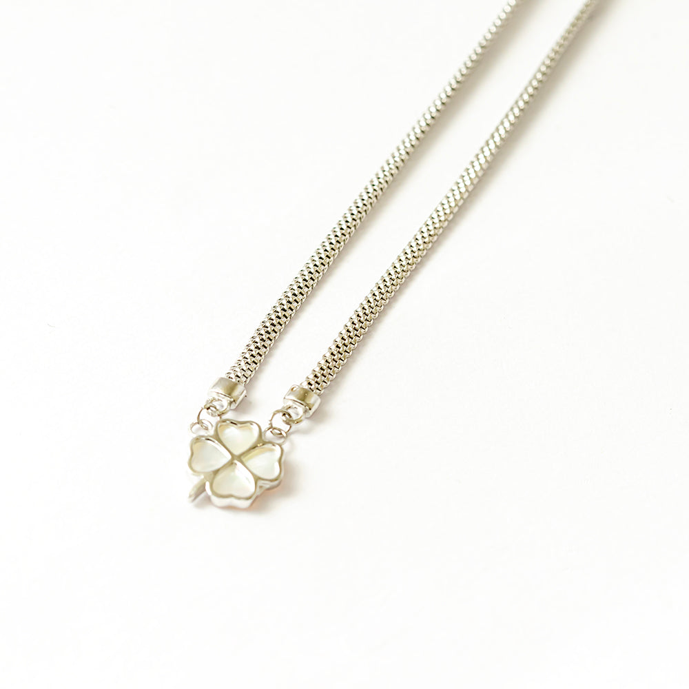 Quiet Spark Chain