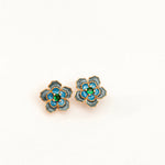 Load image into Gallery viewer, PETAL POP STUDS

