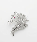 Load image into Gallery viewer, Majestic Mane Brooch
