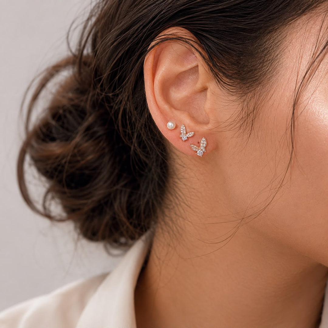 Secret Garden Pearl & Crystal Stud Set