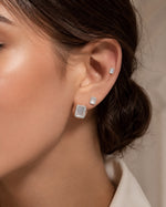 Load image into Gallery viewer, Pearlescent Horizon Stud Set
