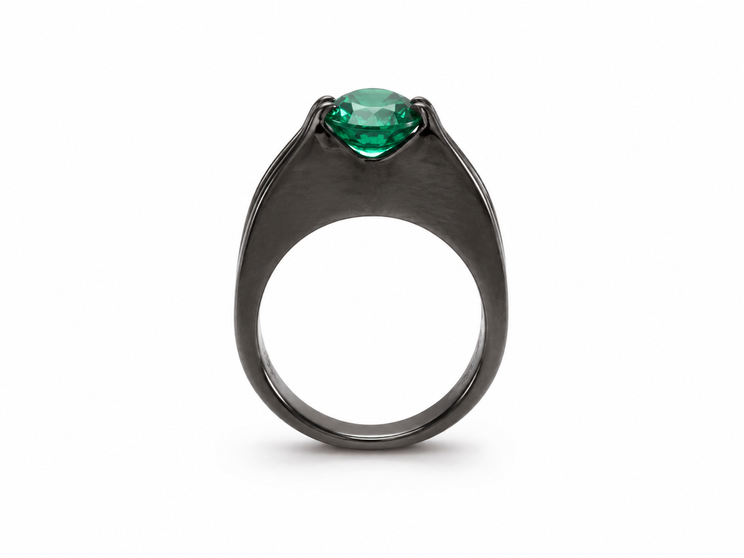 Emerald Noir Ring