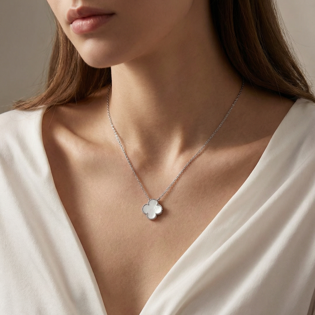 PEARLFOIL CLOVER
