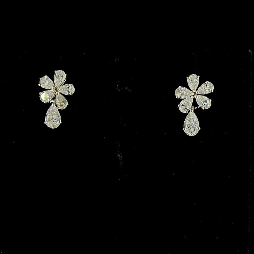 Petalia Bloom Diamond Stud Earrings